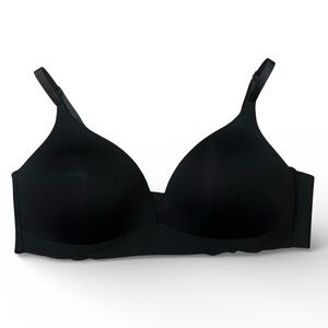 Strm Line Intimate Black Bra